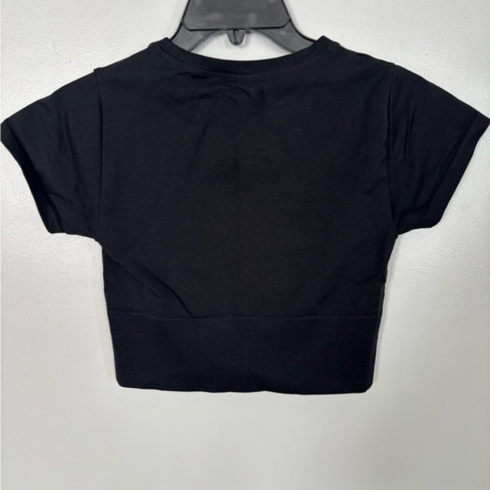 Crop Top - Picture 4 of 5